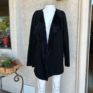 Ugg black sheep wool Sherpa coat open in front sz xL warm